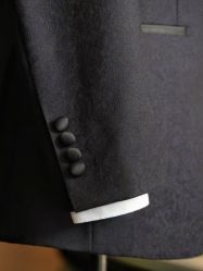 -蓝仕西服定制(萧山店)