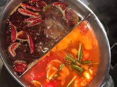 -湊湊火锅·茶憩(新中关购物中心店)