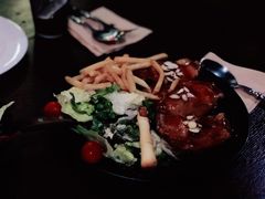 大腿鸡排-魔女厨房(明洞店)