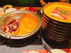 -牛New寿喜烧(虹桥新天地店)