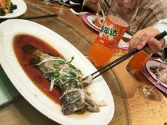 -上海漕河泾万丽酒店