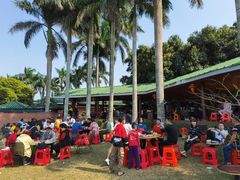 -侯臣咖啡文化村