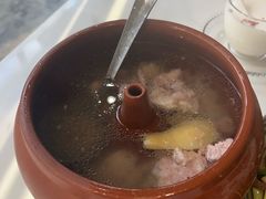 -怡得饭庄·30年老店·宋大妈昆明菜