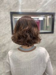 -AKOZO Beauty Salon
