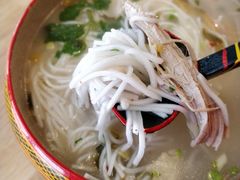 -阿依云