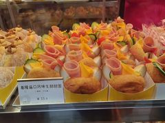 -85度C(生甜甜圈研究工坊·上海平凉店)