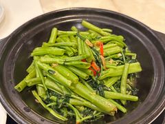 -港丽餐厅(高德置地店)