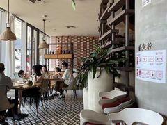 -荣小馆(椒江青悦城店)