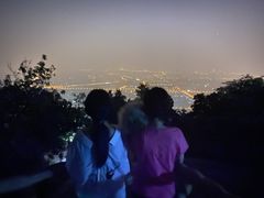 -鬼笑石后山停车场