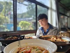 -湘力力小院·鱼汤泡饭(枫林路店)