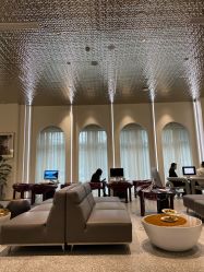 -唯一旅拍·颂当代影像艺术中心(上城店)