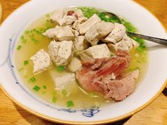 -啄佬食堂