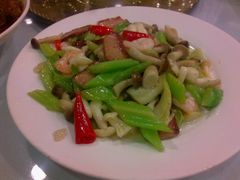 -添福来墨鱼饺子 · 海鲜东北菜(大连星海·黄浦路店)