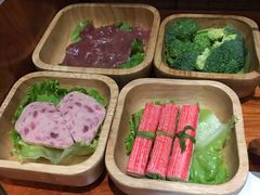 -独食火锅·半米屋台(直营总店)