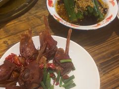 -冶建镜子·老南昌大排档·江西虾王(总店)