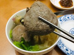-飞厦老二手槌牛肉丸店