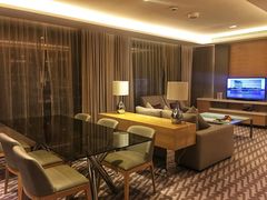 -阿瓦尼河滨曼谷酒店