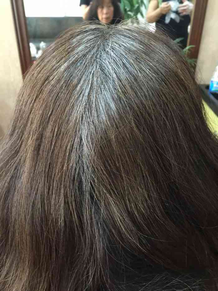 天竺草(江苏总店)-"植物染发白发者的福音.这家店在东港新村里.