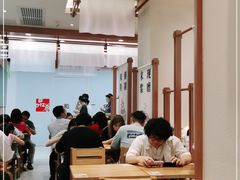 大堂-小满手工粉(上海品尊国际店)