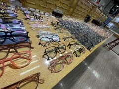 -三叶眼镜城(八佰伴店)