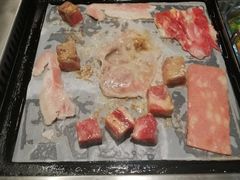 -牛里牛气· 榴莲海鲜鲜牛肉自助火锅·烤肉(横岗店)