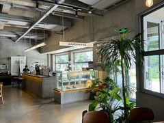 -三勾JJJ Burger&Coffee(梅溪湖店)