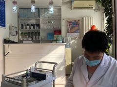 -世龙世家灰指甲鸡眼脚气甲沟炎跖疣护理(通州店)