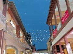 -王府井奥莱临潼小镇(临潼店)