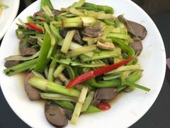 水芹鸡杂-文昌鸡饭店110号(中山路店)