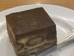 提拉米苏乳酪蛋糕-萨莉亚意式餐厅(深圳北站店)