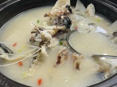 -万佛湖许老大铁锅鱼(黑金冠店)