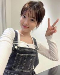 -MOVAN  HAIR莫凡匠人发型屋