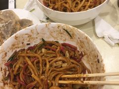 -黑八私房老北京炸酱面