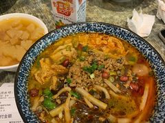 -粉家柳州螺蛳粉(杨宅路店)