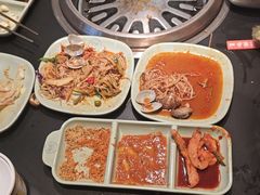 -梨花自助烤肉(西三旗万象汇黑金店)