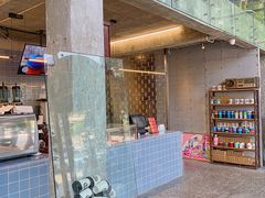 -腾爱熊猫咖啡生活馆(老东门店)