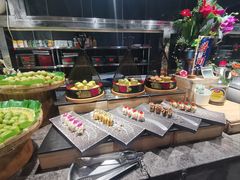 -吉布鲁牛排海鲜自助(假日国际店)