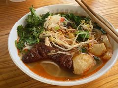 -力香园猪脚米线(金星店)