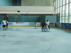 -冠军冰场CHAMPION RINK(凯德广场店)