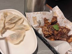 -岳姥姥饺子(泺文路店)