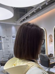 -DO A HAIRSTYLE