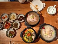 -长寿参鸡汤(朝韩风情街店)