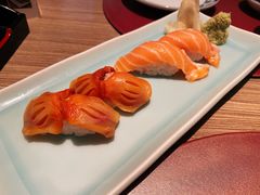 三文鱼寿司饭套餐-小山日本料理(太古汇店)