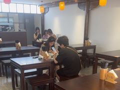 -蟹上黄·蟹黄面·江南糖水(人民广场店)