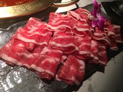 上品肥牛-哥老官重庆美蛙鱼头(宝山龙湖店)