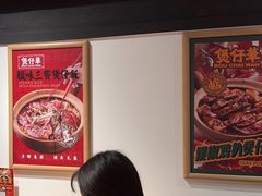 -华记煲仔华·煲仔饭(市桥易发店)