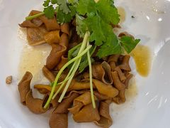 -陆记鹅庄·潮汕菜·狮头鹅(大仟里店)