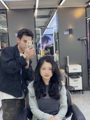 -藤野造型烫发染发