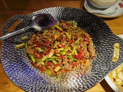 -湘阁里辣(南岭购物广场店)