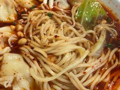招牌抄手面-聚园面庄(新光天地店)